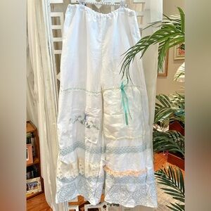 Cottagecore Cotton embroidered patchwork wide leg pants 28” inseam